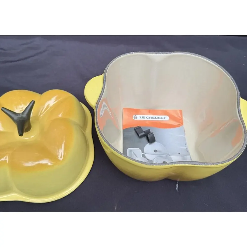 Rare LeCreuset Cast Iron Enamel Dutch Oven-Yellow Pepper 2 1/4 QT Pot, France